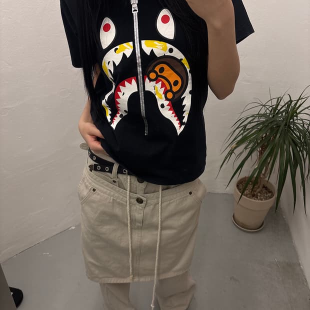 베이프 A BATHING APE Shark & Milo Tee