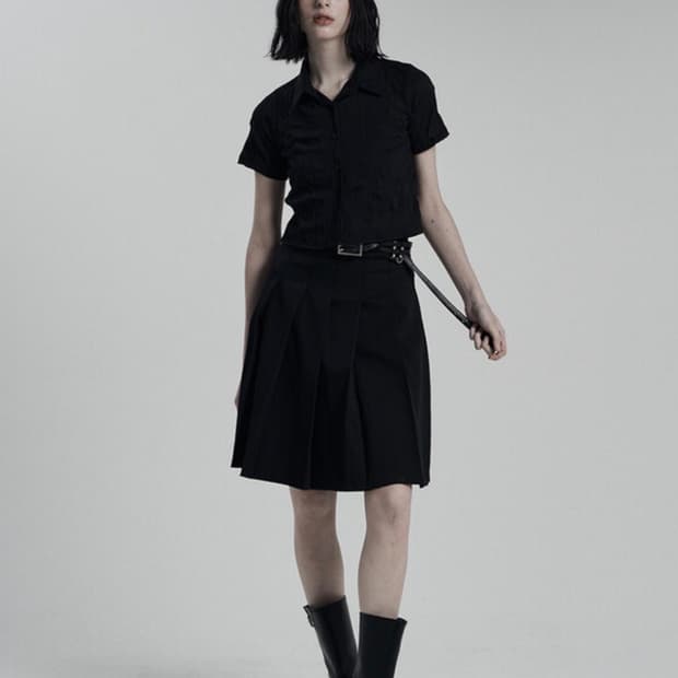 [단종/새상품] 어니브 미디 플리츠 스커트 블랙