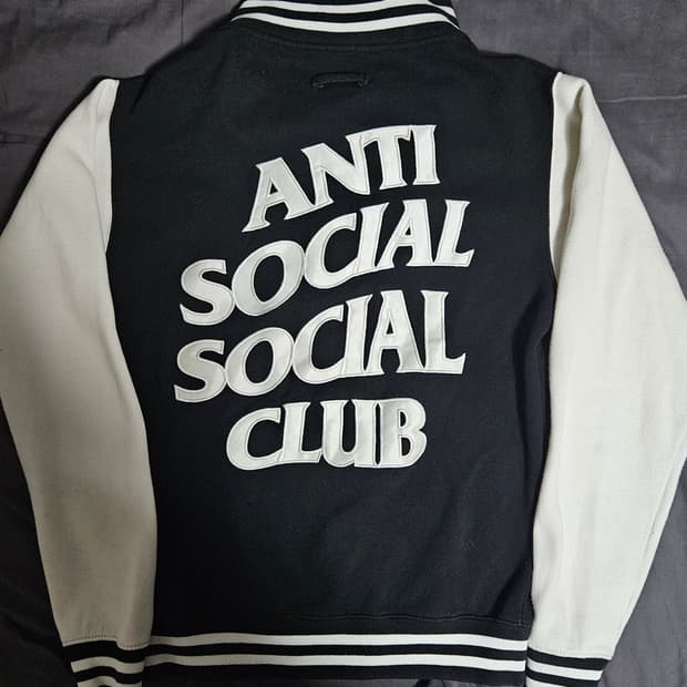 안티소셜소셜클럽 야구점퍼 m