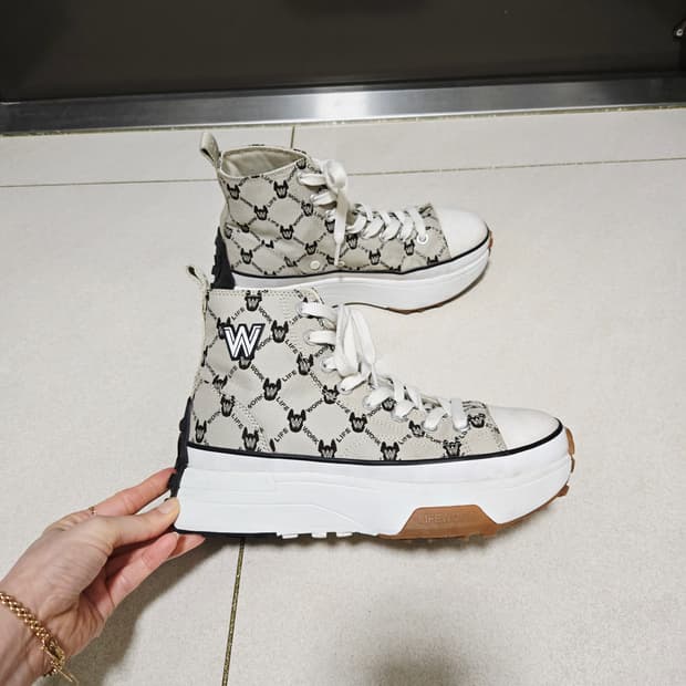 [250] 라이프워크 하이탑 컨버스 스니커즈 운동화