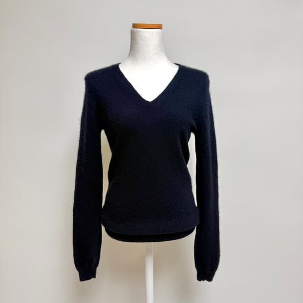 [캐시미어 100%] 유니클로 네이비 브이넥 니트 M