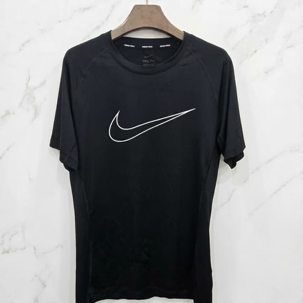 110,2XL)) NIKE pro 나이키 프로 반팔티셔츠 ! 달리붙는핏