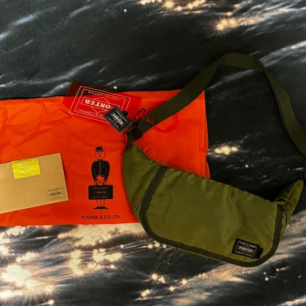 요시다포터 X 캡틴선샤인 트래블러 퍼니백 -올리브 [택/더스트백 포함]