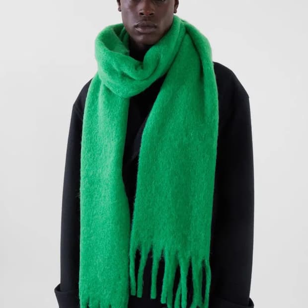 COS Oversized Brushed Green 머플러