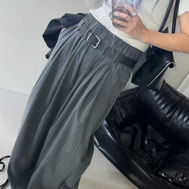 앳더앤드 리츠 와이드 밴딩 슬랙스 아웃핏