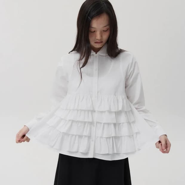 오헤시오 프릴 캉캉 블라우스