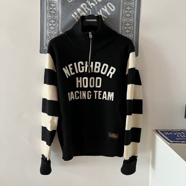 네이버후드 17fw 레이싱 하프집업 니트