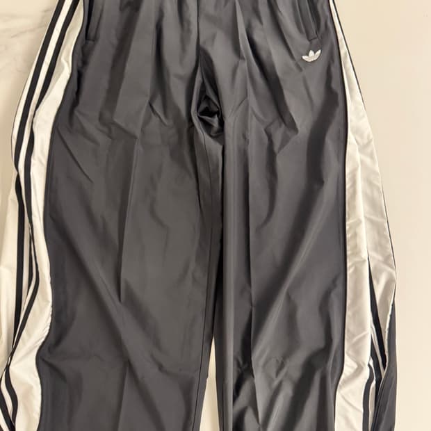 아디다스 아딜레늄 시즌3 팬츠