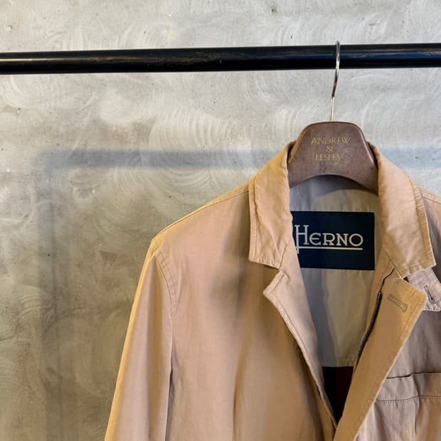 에르노 유틸리티 자켓 105