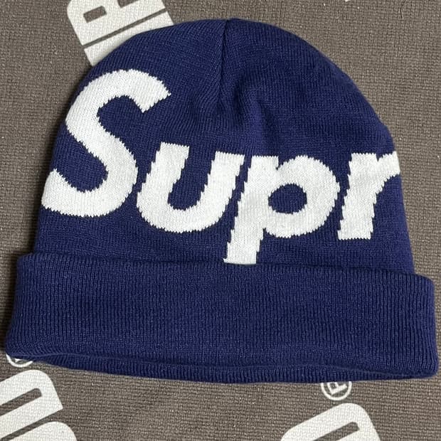 Supreme 빅로고 비니