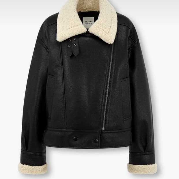 스튜디오 톰보이 배색 라인 신세틱 무스탕