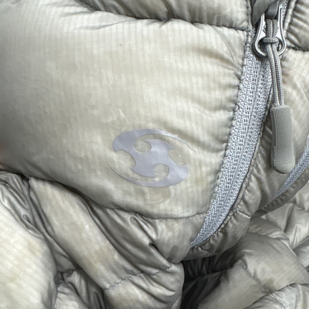 산산기어 24fw 푸퍼 1사이즈