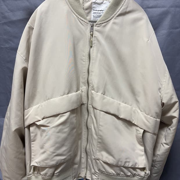 코드그라피 2-WAY 유틸리티 MA-1 자켓_크림