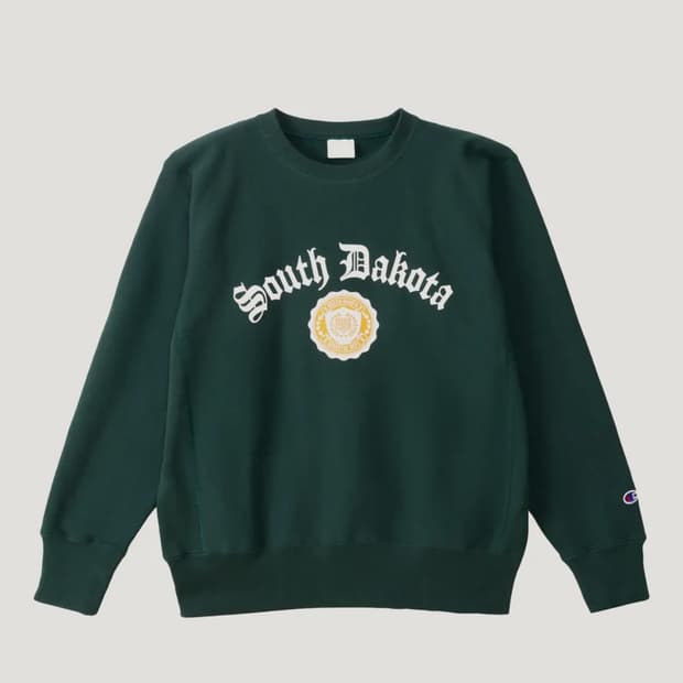 챔피온 리버스위브 블루택 루즈핏 시티 스웨트셔츠 Dark Green