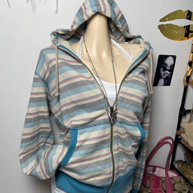 유니클로 블루 스트라이프 후드집업