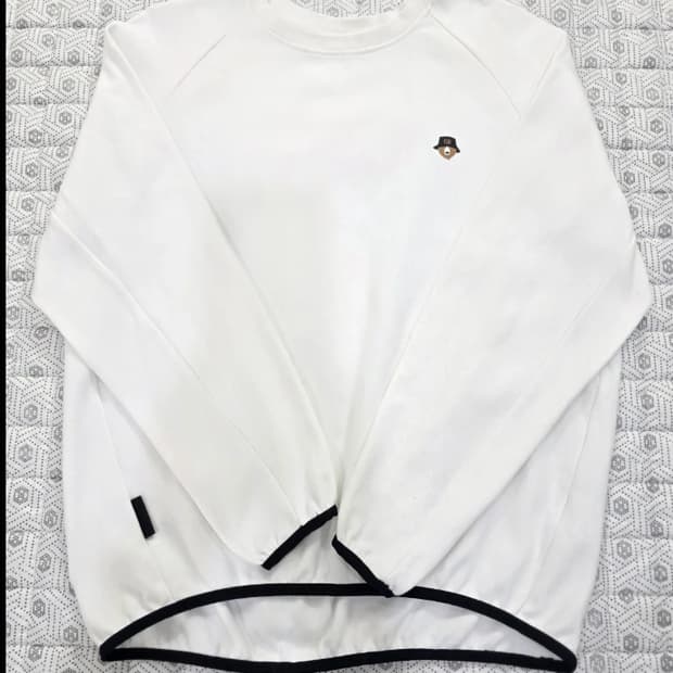 골든베어 흰색 오버핏 맨투맨 95