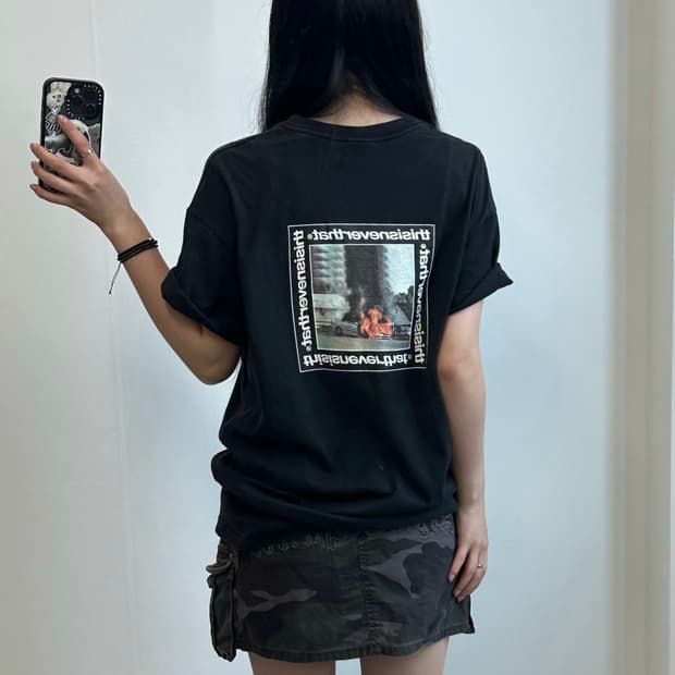 디스이즈네버댓 블랙 반팔 티셔츠