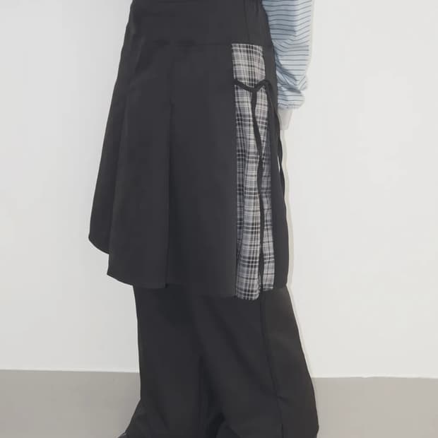 썸플레이스 체크배색 미디스커트 레이어드 치마바지 차콜