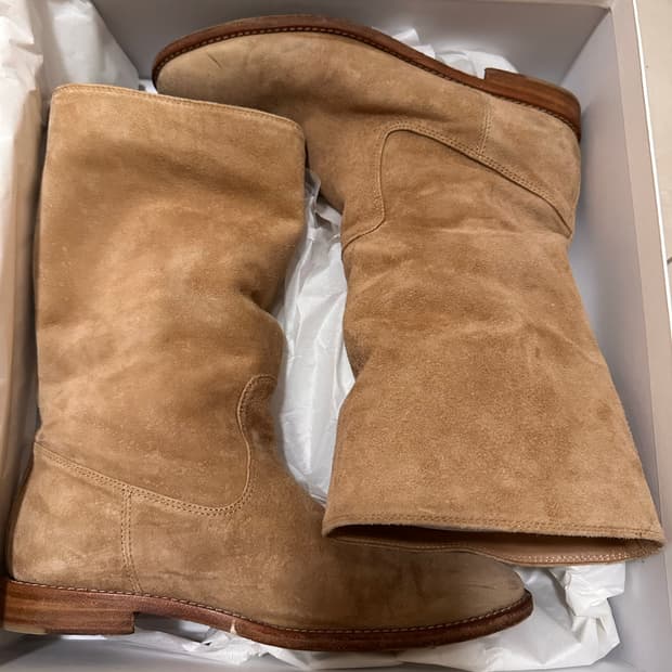 에토스 스웨이드 부츠