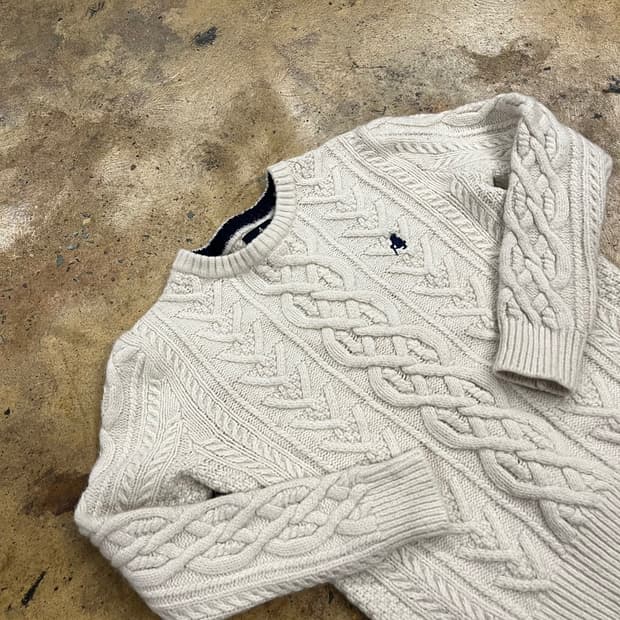 티니위니 꽈배기 니트 