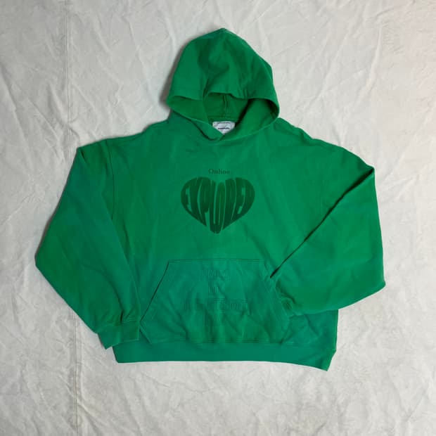 비바스튜디오 후드티 