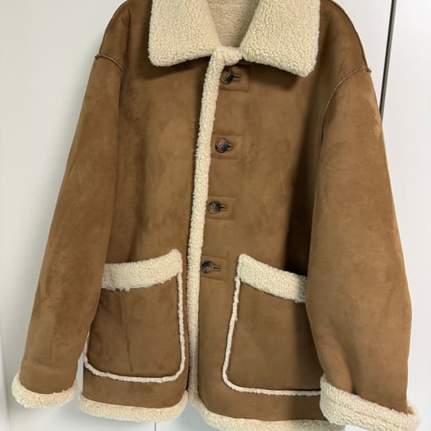 던스트 리버시블 무스탕