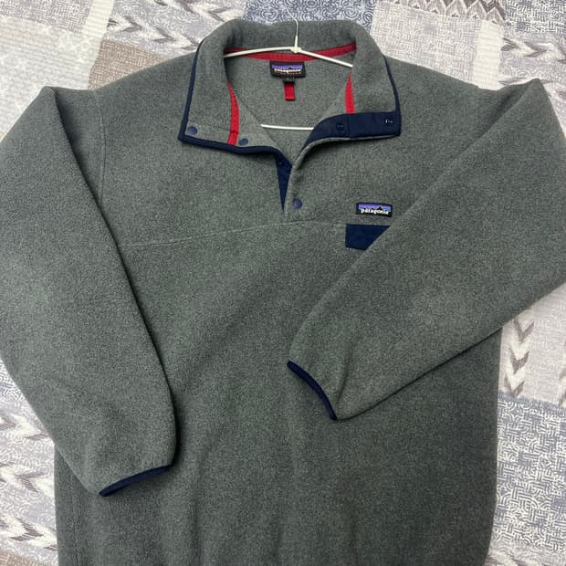 파타고니아 신칠라 스냅티 니켈 네이비 블루