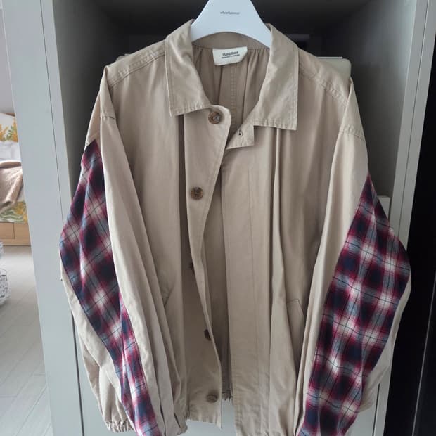 스탠드얼론 베이지 자켓 1