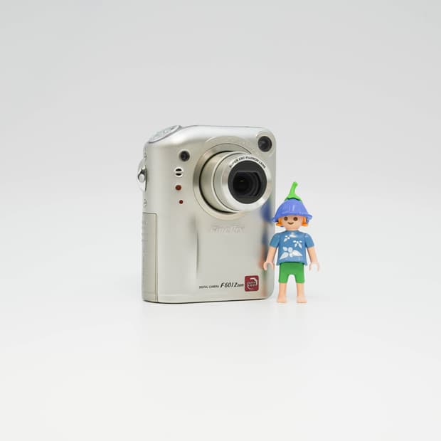 Fujifilm FinePix F601 (후지필름 파인픽스 F601)