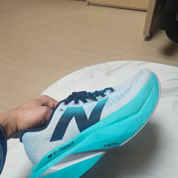 뉴발란스 퓨어셀 SC 트레이너 v3 265mm