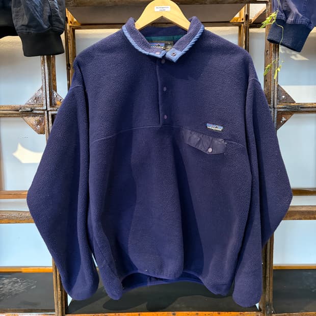 90s Patagonia snap t