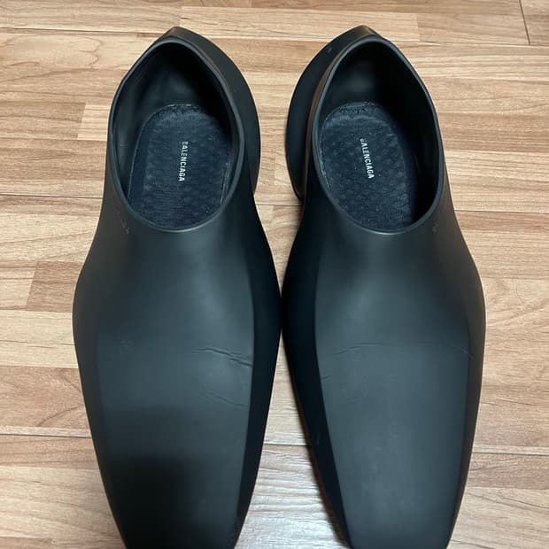 [44] 발렌시아가 스페이스 슈