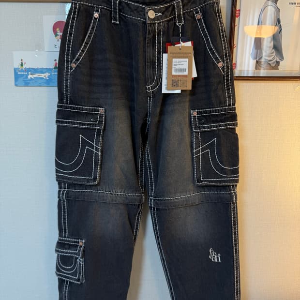 (새상품) 트루릴리젼 x 페치 데님 세퍼레이트 카고 팬츠 블랙 s