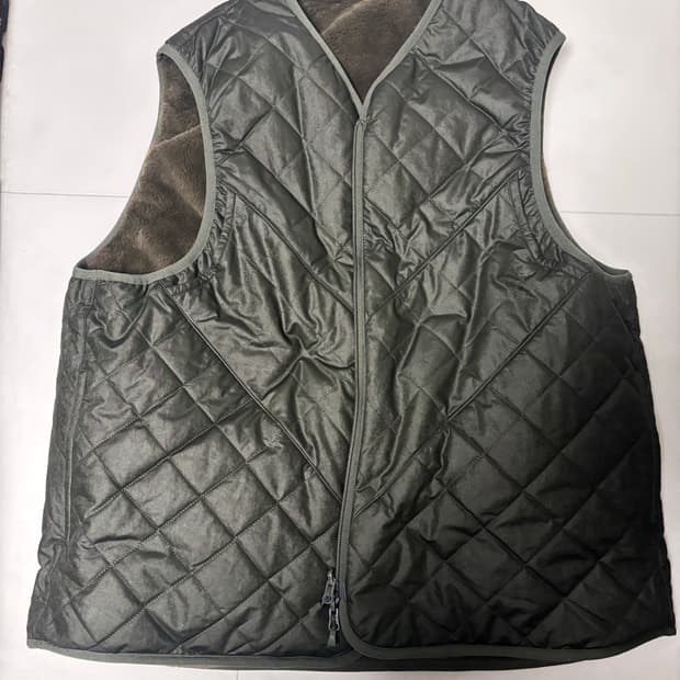 다이와피어39 리버서블 브리티시 헌터 퍼 베스트 XL