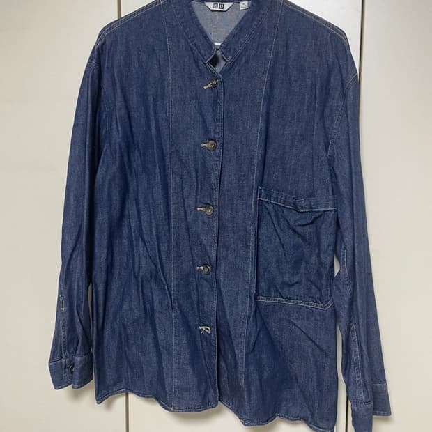유니클로 데님 커버 올 셔츠 자켓 M 사이즈