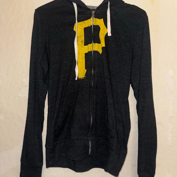 “Touch by Alyssa Milano” 00s hood zip-up