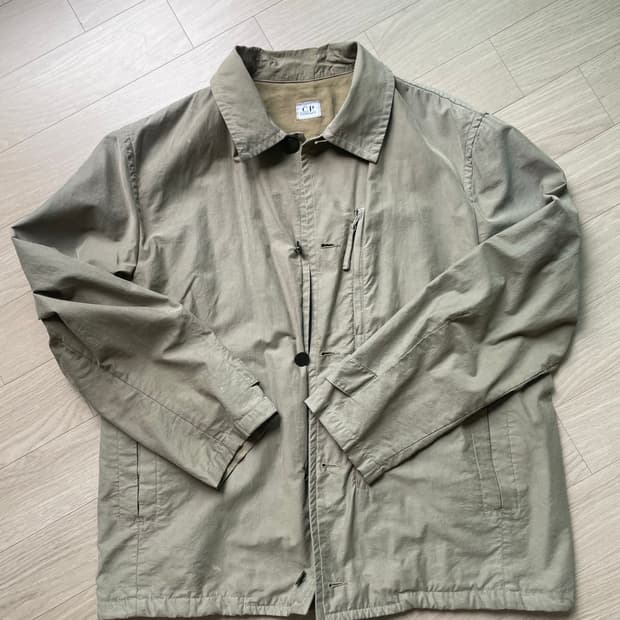 CP컴퍼니 간절기 자켓 베이지 100-105