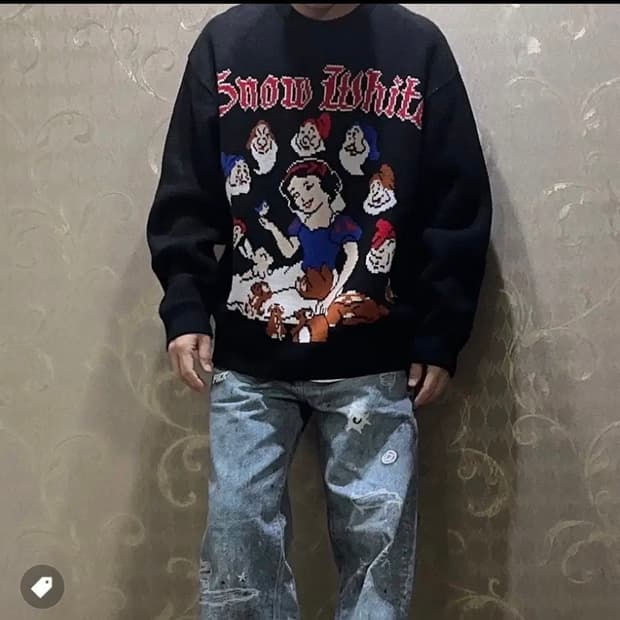 L) 슈프림 스노우 화이트 스웨터 블랙 - 24fw