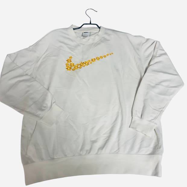  Nike Flower Swoosh Sweatshirt White L