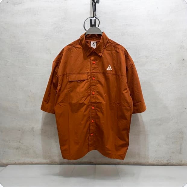 새제품L) 나이키 acg 오브위버 반팔셔츠 남방 오버핏 HJ2884