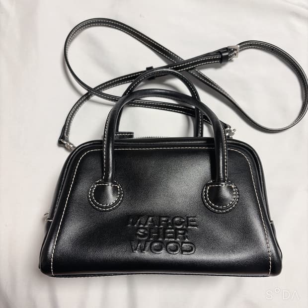 MARGE SHERWOOD 마지셔우드 소프트 미니 토트백 블랙