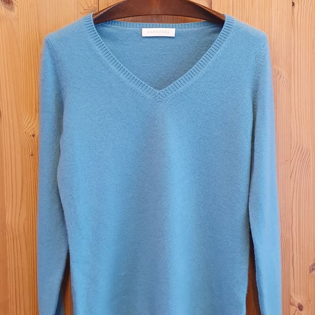 55.Cashmere 브이넥 니트