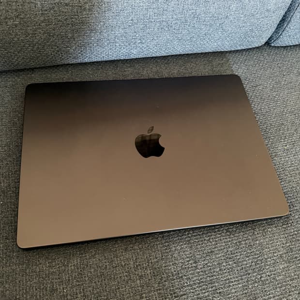 맥북프로 m3프로 512GB ssd 18GB 메모리 베터리성능 100%