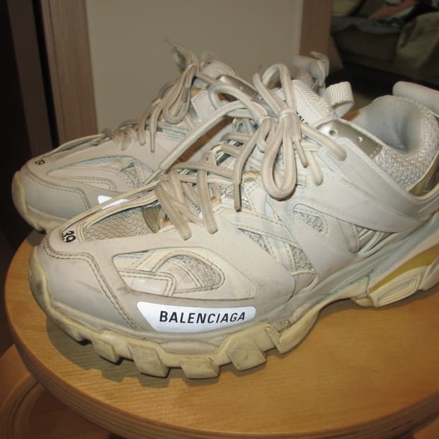 발렌시아가 트랙 스니커즈 아이보리 39