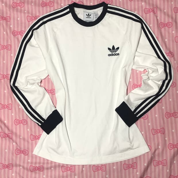 아디아스 삼선 슬리브