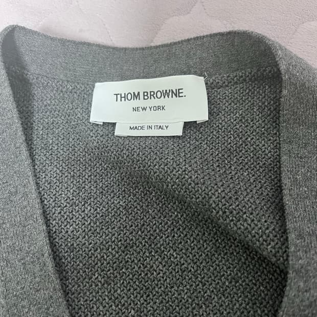 톰브라운 코튼가디건 4사이즈팝니다