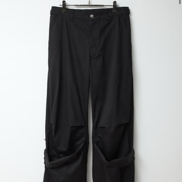 해칭룸 아머팬츠 2사이즈 판매합니다