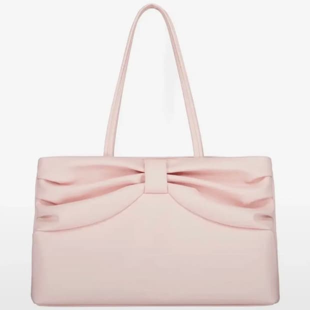 포어링 리본도트숄더백 판매해요