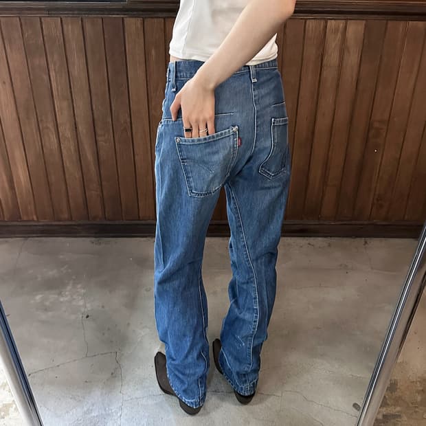 LEVi'S engineered blue w30 