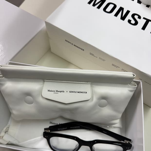 젠틀몬스터X마르지엘라 mm117